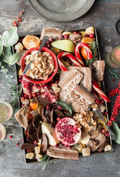 Irina Bukatik's picture of a holiday gift tray.