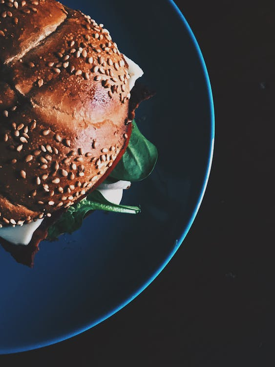 Irina Bukatik's photography of a burger.