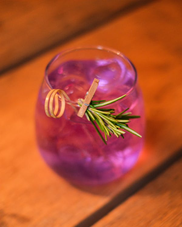 Irina Bukatik's photography of a violet drink.