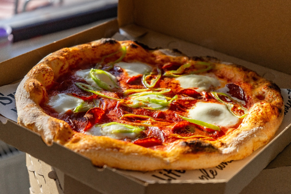 Neapolitan pizza in a box